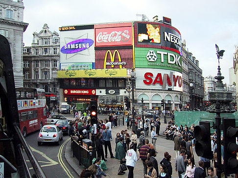 Piccadilly Circus - England (London)